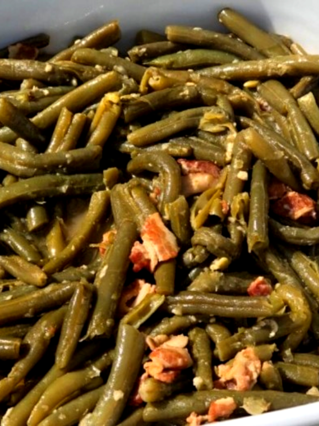 Instant Pot Southern Style Green Beans - Curbing Carbs