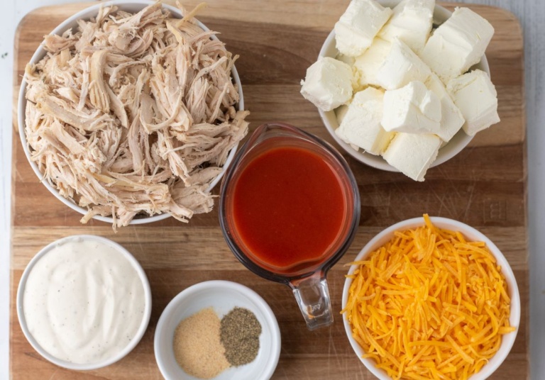 Crockpot Buffalo Chicken Dip Curbing Carbs
