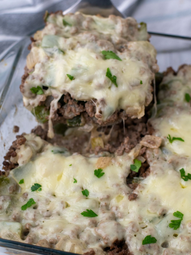 This Keto Philly Cheesesteak Casserole is Sure to be a Family Favorite!